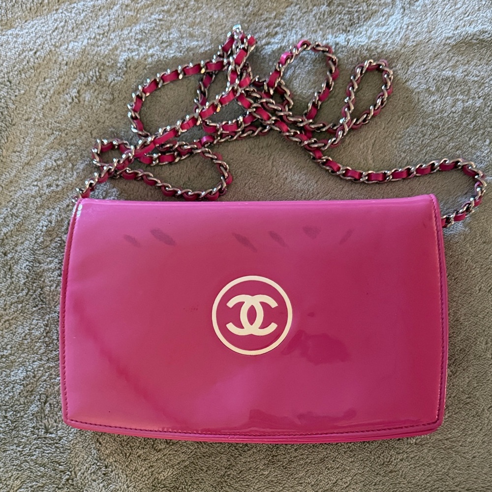 Chanel pink crossbody bag - Picture 3 of 8